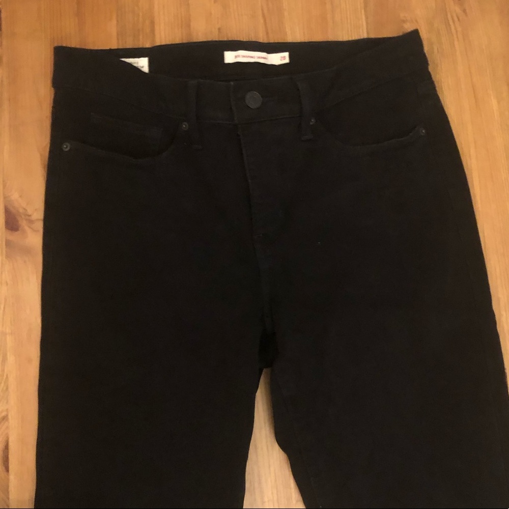 Black Levis Skinny Unworn w28 l28